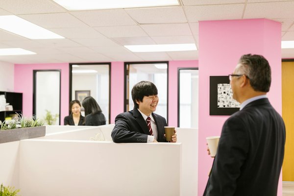 Mastering Content Tactics for UK Community Newspapers: Skyrocket Your Digital Subscriptions